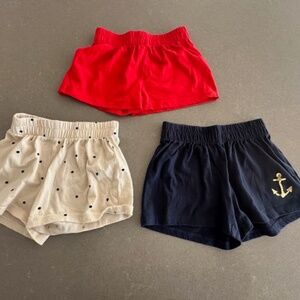 Three pairs H&M 2-4 years Girl Shorts-2 never worn Red, Navy, Polka Dot
